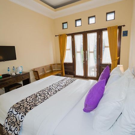 Mae Mae Beach House Batununggul Luaran gambar