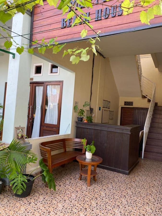 Mae Mae Beach House Batununggul Luaran gambar