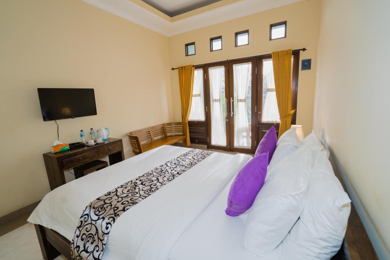 Mae Mae Beach House Batununggul Luaran gambar