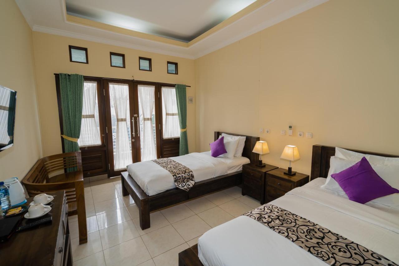Mae Mae Beach House Batununggul Luaran gambar