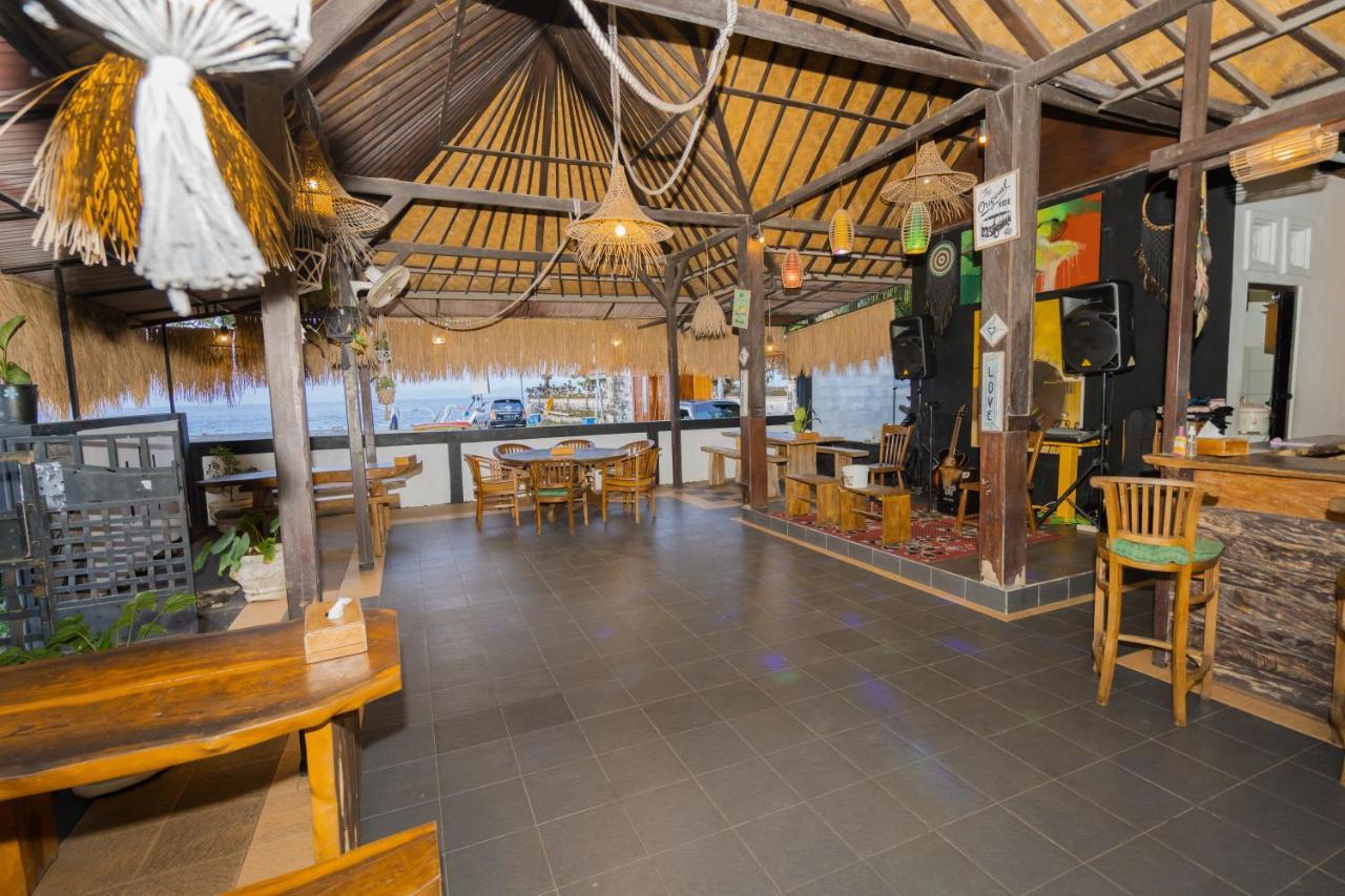 Mae Mae Beach House Batununggul Luaran gambar