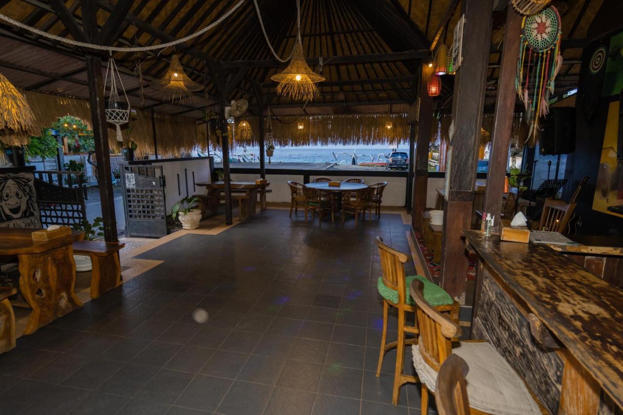 Mae Mae Beach House Batununggul Luaran gambar
