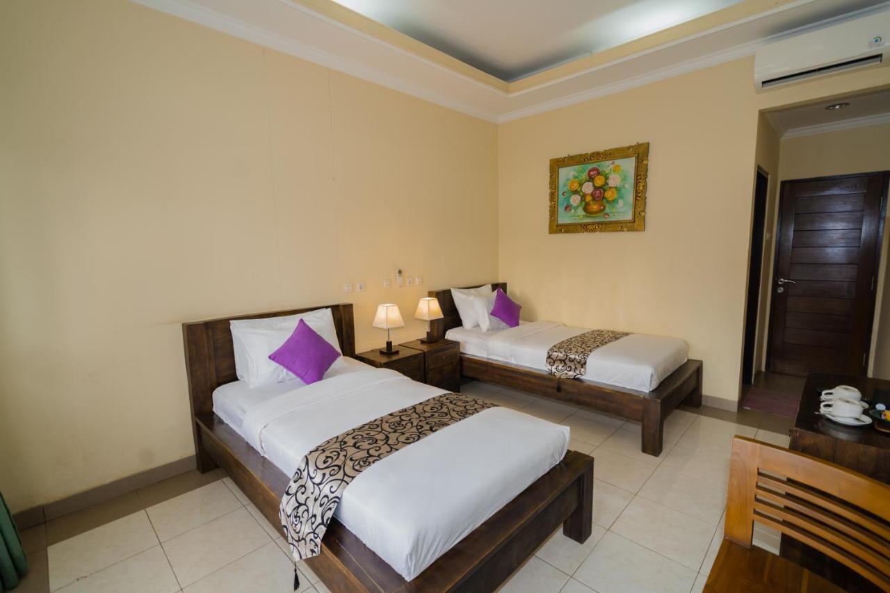 Mae Mae Beach House Batununggul Luaran gambar
