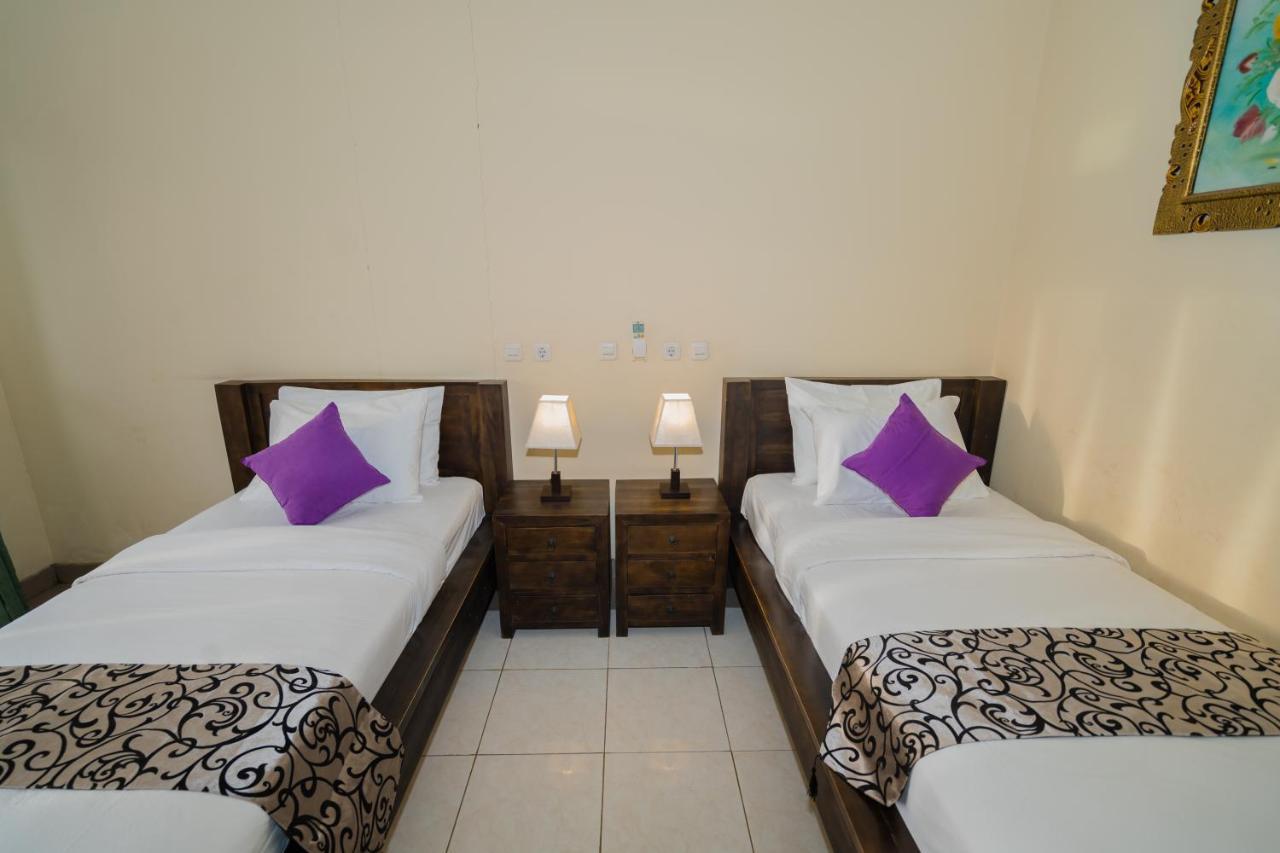 Mae Mae Beach House Batununggul Luaran gambar